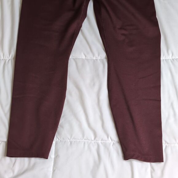 All in Motion XXL Maroon Leggings - Picture 4 of 6